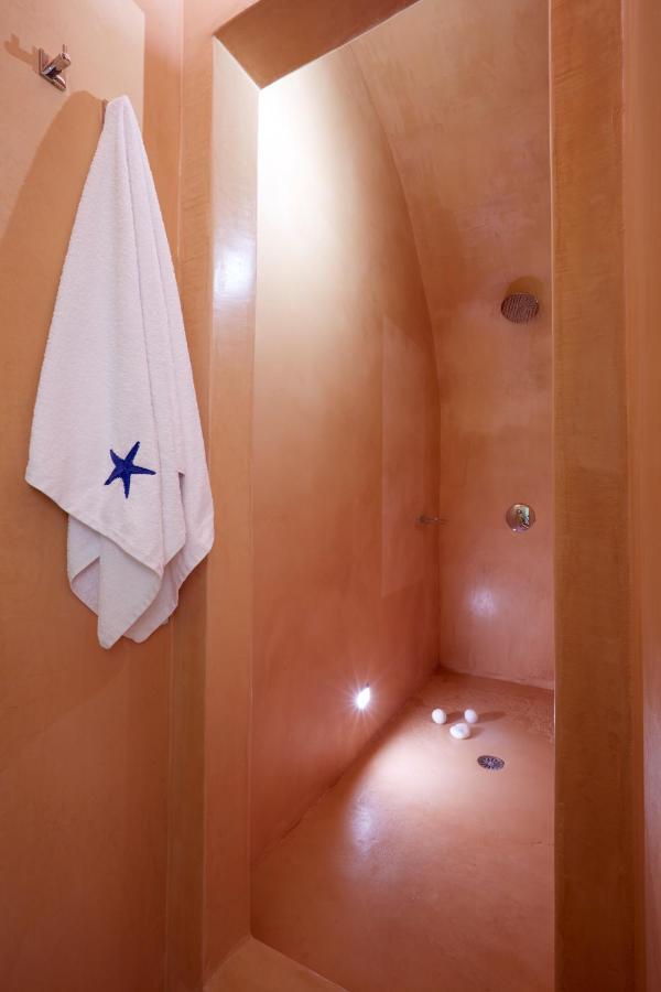 Caldera Gem Suites Фира Екстериор снимка